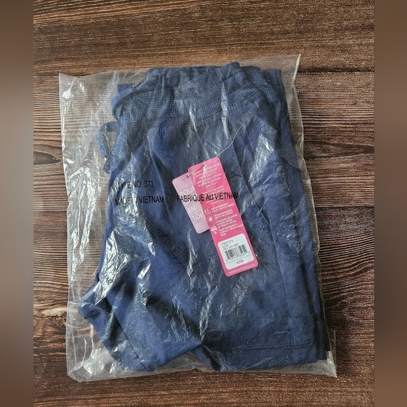 White Cross  Fit 373 - NAVY CARGO SCRUB PANTS - Picture 5 of 7